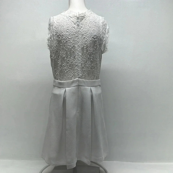 BCBGeneration Mini Dress Sleeveless Lined Lace Party Solid White New Size 10 - Picture 4 of 9